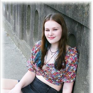 Meet your Posher, Serena